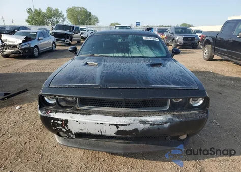 2014 Dodge Challenger Sxt из США, поврежденный, VIN 2C3CDYAG2EH181993